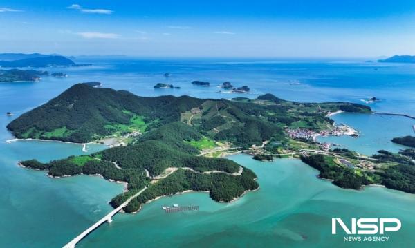 NSP통신-여수시가 섬 관광 활성화를 위해 관내 유인도서의 체계적인 정보 제공을 위한 YEOSU 섬 STORY 섬별 맞춤형 통합 데이터를 구축한다. (사진 = 여수시)