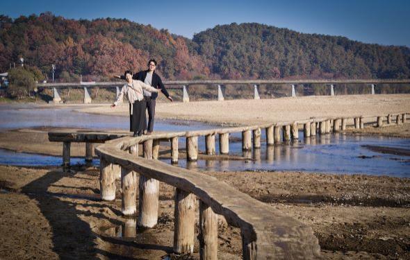NSP통신-영주의 무섬마을과 외나무다리는 경북을 대표하는 문화자원 중 하나로 이름을 올리며 그 가치를 인정받았다. (사진 = 영주시)
