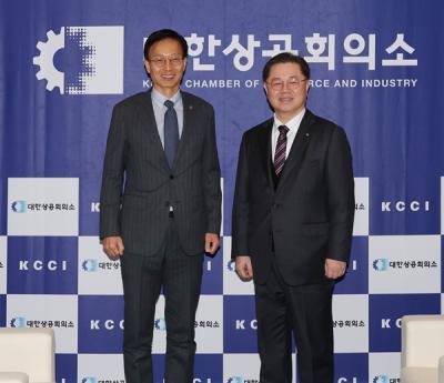 [NSP PHOTO]박일준 대한상의 상근부회장 김용선 지식재산처장 면담