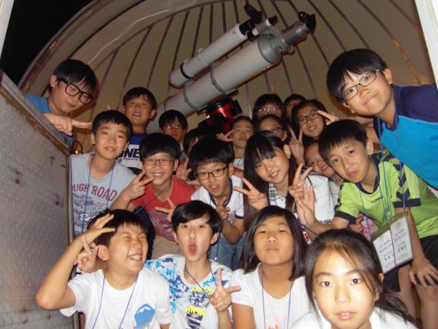 NSP통신-별누리소년단 기념촬영 모습. (사진 = 군포시)