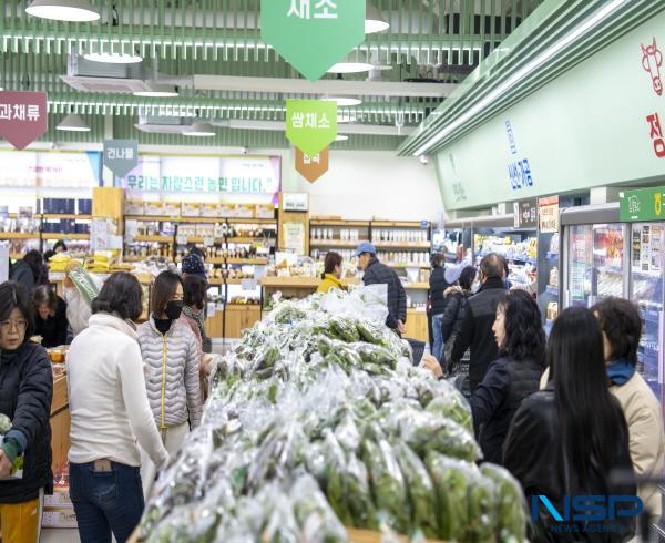 NSP통신-구미 로컬푸드 직매장이 누적 매출 150억 원을 돌파하며 지역 농업의 새로운 전환점을 만들고 있다. (사진 = 구미시)