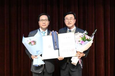 [NSP NEWS Image]유의식 완주군의장 민주평통 의장대통령 표창 수상