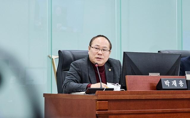 NSP통신-11일 열린 제388회 임시회 보건복지위원회 2026년도 주요 업무보고에서 박재용 경기도의원이 발언하고 있다. (사진 = 경기도의회)