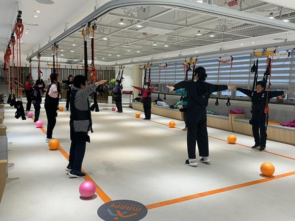 NSP통신-담양군이 지역민을 대상으로 재활운동을 실시하고 있다. (사진 = 담양군)