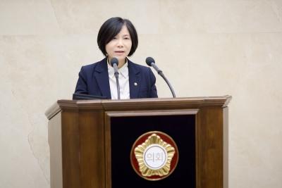 NSP통신-5분 자유발언하는 신현녀 용인시의원. (이미지 = 용인특례시의회)