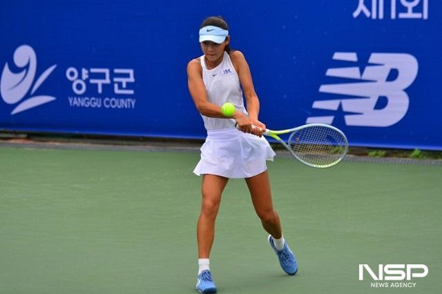 NSP통신-진안군청 테니스선수단 이현이 선수가 ITF 튀니지 국제여자테니스 투어대회에 출전해 복식 준우승을 차지했다. (사진 = 진안군)