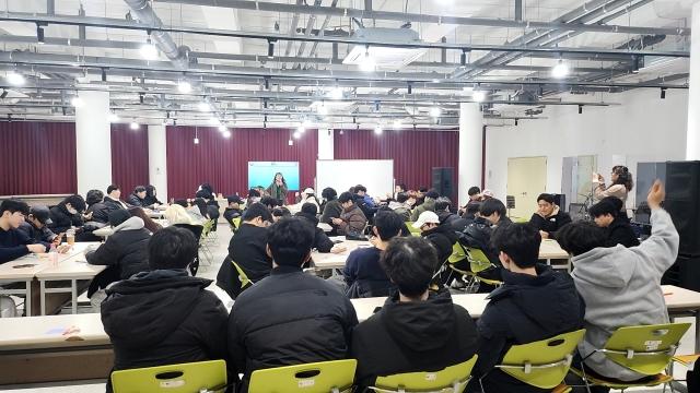 NSP통신-﻿김포대학교 학생심리상담지원센터가 재학생 대상으로 폭력예방 및 인권감수성 향상을 위한 집단상담 프로그램을 진행하고 있다. (사진 = 김포대학교)