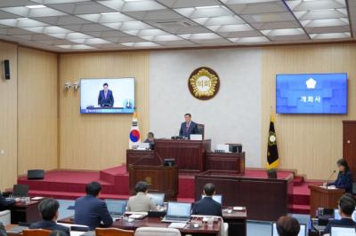 [NSP PHOTO]안성시의회 제237회 임시회 개회2026 첫 회기 돌입