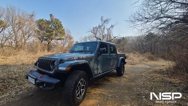NSP통신-시승에 사용된 지프 뉴 글래디에이터 (사진 = NSP통신)