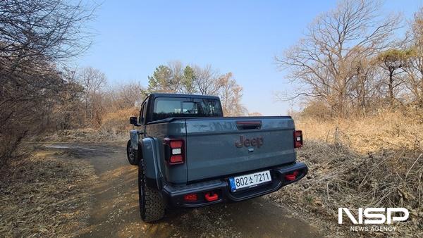 NSP통신-시승에 사용된 지프 뉴 글래디에이터 (사진 = NSP통신)