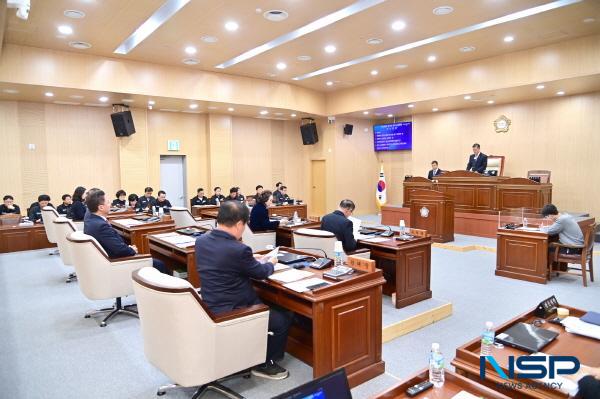 NSP통신-청송군의회는 25일 제1차 본회의를 시작으로 26일까지 2일간 제286회 임시회에 돌입했다. (사진 = 청송군의회)