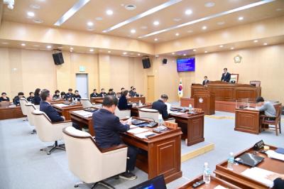 [NSP NEWS Image]청송군의회, 제286회 임시회 및 의원간담회 개최
