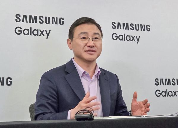 NSP통신-2월 25일(현지시간) 미국 샌프란시스코에서 삼성전자 대표이사 노태문 사장이 삼성 갤럭시 언팩 2026 행사 직후 기자간담회를 진행하고 있다. (사진 = 삼성전자)