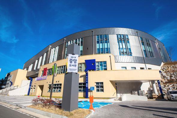 NSP통신-안동시립중앙도서관 2026년 도서관 문화예술 동아리 지원사업 공모 선정, 도서관이 다양한 문화예술 공간이 되다. (사진 = 안동시)