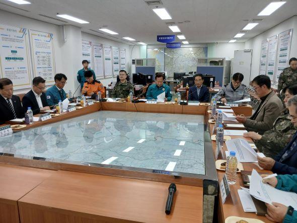 NSP통신-봉화군은 통합방위지휘본부에서 지역 통합방위태세 확립과 유관기관간 협력강화를 위한 2026년 1분기 통합방위협의회의를 개최했다. (사진 = 봉화군)