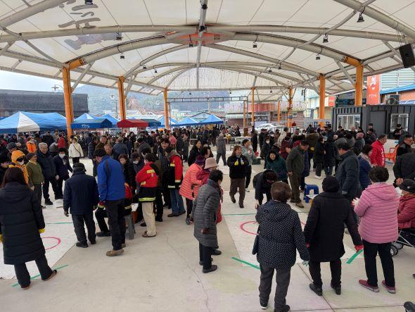 NSP통신-봉화군 춘양면체육회 주민화합 윷놀이대회 개최, 정월대보름 맞아 춘양면민 한자리에 전통 윷놀이로 화합 다져 (사진 = 봉화군)