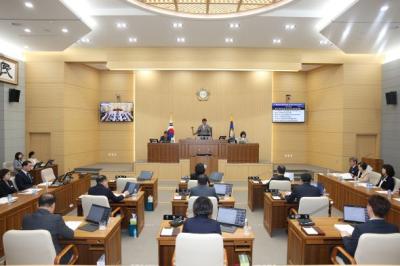 [NSP PHOTO]예천군의회 제283회 임시회 폐회