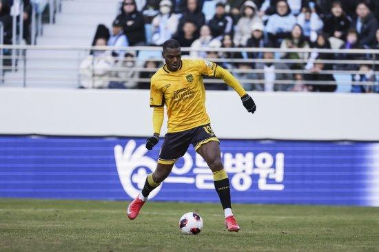 NSP통신-전남드래곤즈 호난 선수 사진 전남드래곤즈