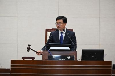 [NSP PHOTO]의회 판읽기 갈등 넘어 군민 삶으로완주군의회 임시회 폐회