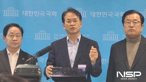 NSP통신-왼쪽부터이헌재 하남시장 이동환 고양시장 주광덕 남양주시장 사진 NSP통신