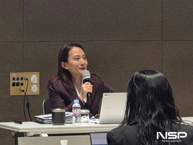 NSP통신-17일 이수형 한국은행 금융통화위원이 한국은행 출입기자단과 만나 질의응답하고 있다 사진 강수인 기자