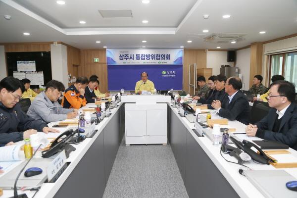 NSP통신-상주시는 지난 18일 상주시청 재난안전상황실에서 지역안보태세를 확립 및 비상대비 역량 강화를 위한 2026년 1분기 통합방위협의회를 개최했다 사진 상주시