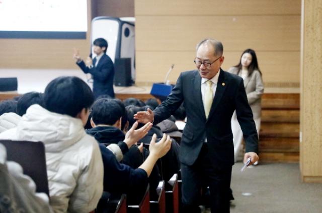 [NSP PHOTO]영남이공대학교 총장과 신입생이 직접 소통하는 웰컴 토크 콘서트 성료