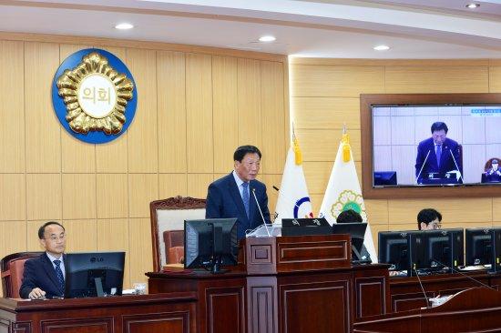 NSP통신-조현옥 의장 직무대리 사진 광양시의회의