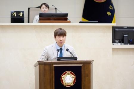 NSP통신-5분 자유발언하는 이상욱 용인시의원 사진 용인특례시의회