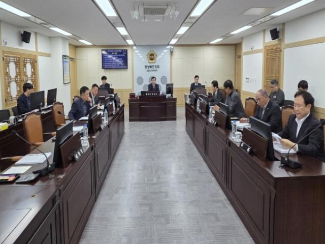 [NSP PHOTO]경상북도의회 건설소방위원회 조례안 6건 심의의결 및  경상북도개발공사 공사채 발행 계획 보고 처리