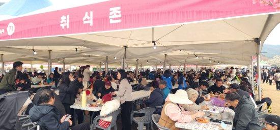 -먹거리 취식존 사진 광양시청