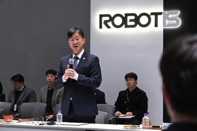[NSP PHOTO]안산시로보티즈 반월시화 산단 제조 혁신 및 자율주행 로봇 협력 방안 모색