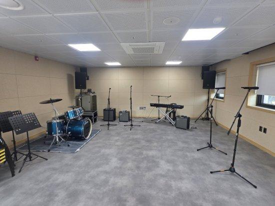 -광영동 스포츠콤플렉스 3층 음악연습실 사진 광양시청