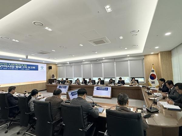 -곡성군이 24일 개최한 2027년 국도비 확보를 위한 건의사업 발굴 보고회 사진 곡성군