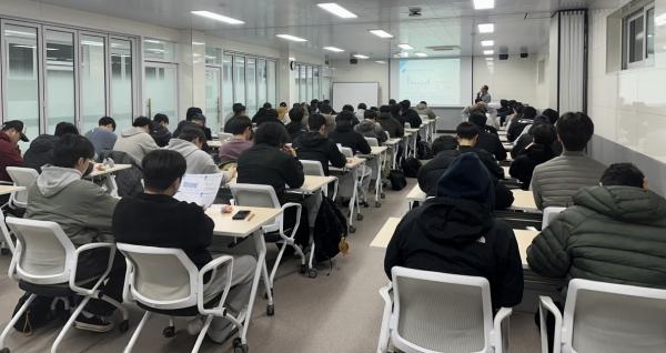 -한영대학교에서 열린 2026년 미래내일 일경험 사업 오리엔테이션 사진 한영대학교