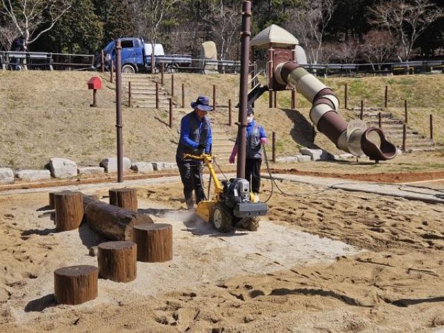 [NSP PHOTO]진도군 춘분 맞아 운림산림욕장 환경정비