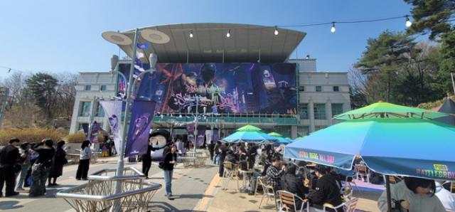 [NSP PHOTO]고려대 화정체육관 달군 PUBG 9주년팬들과 함께 했다