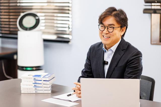 [NSP PHOTO]공약검증리포트 권혁우 수원시장 예비후보 AI 기반 스마트 안전도시 공약 제시