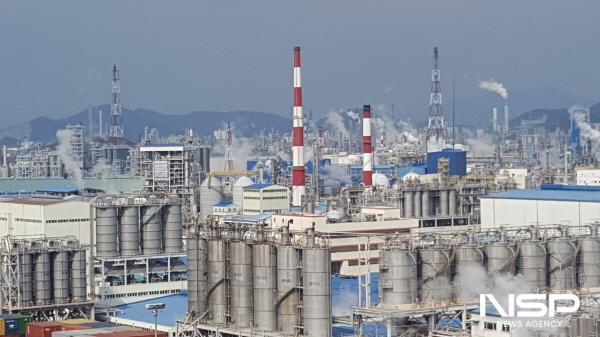 -여수국가산업단지 사진 서순곤 기자