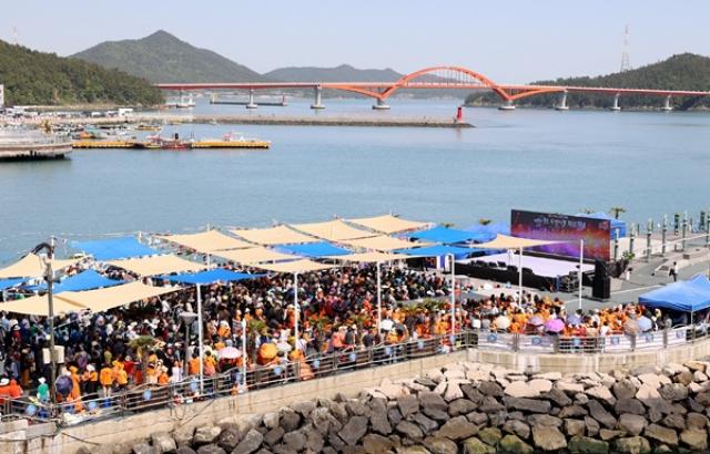 [NSP PHOTO]강진군 오는 11일 마량놀토수산시장 개장