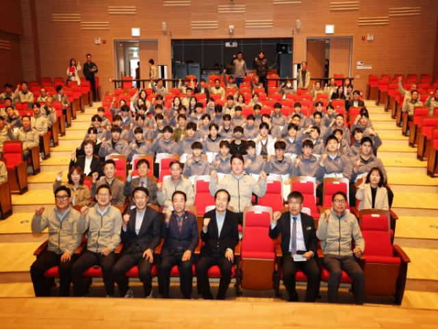 [NSP PHOTO]의성군의회 최훈식 의장 경북도민체전 결단식개회식 참석선수단 격려