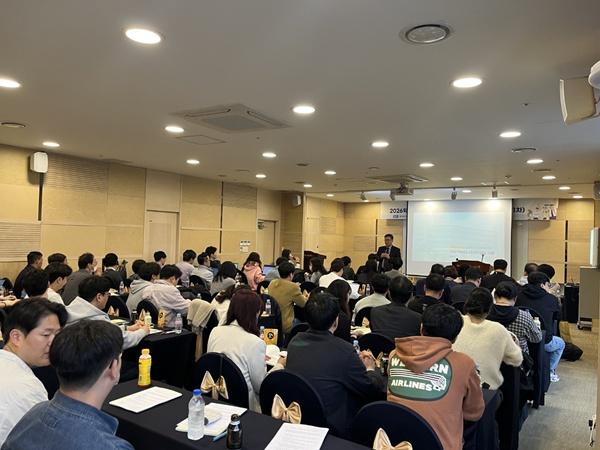 -전남교육청이 최근 개최한 진로진학상담협력교사 역량강화 연수 사진 전남교육청