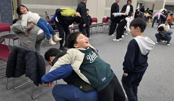 -영주시 아빠가 함께하는 육아 첫걸음 아빠단 발대식 개최 MOM편한 30인의 아빠단 본격 활동 시작 사진 영주시