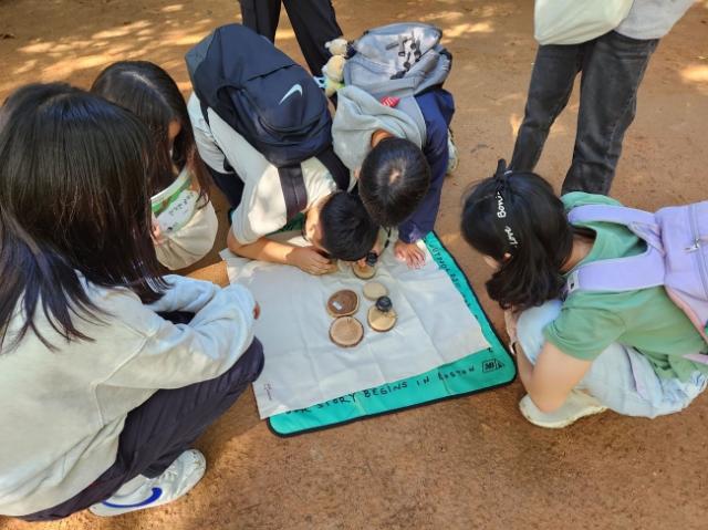 [NSP PHOTO]초등 퀴즈부터 중등 화학물질 탐구까지성남시 발달 단계별 환경 수업 실시