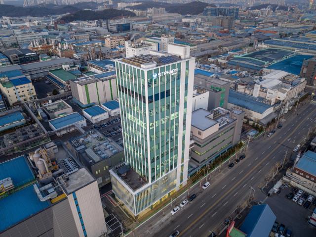 [NSP NEWS Image]에스티팜 mRNA-LNP 원료 특허 확보일본 등록 완료