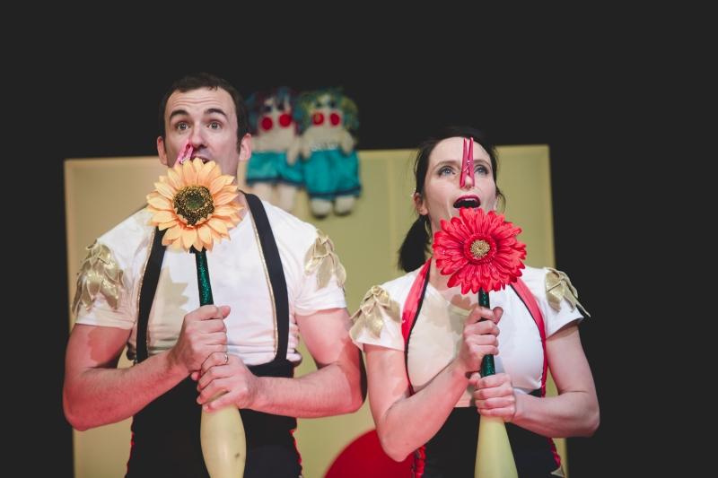 -가족 서커스 칠드런 아 스팅키 공연 모습 사진 성남문화재단