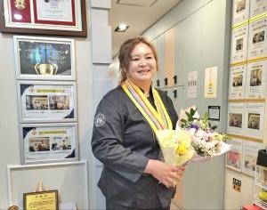 -대구공업대학교 호텔외식조리계열 2학년 김은영 학생이 한국산업인력공단 시행 조리기능장 시험에 최종 합격하는 쾌거를 이뤘다 사진 대구공업대학교