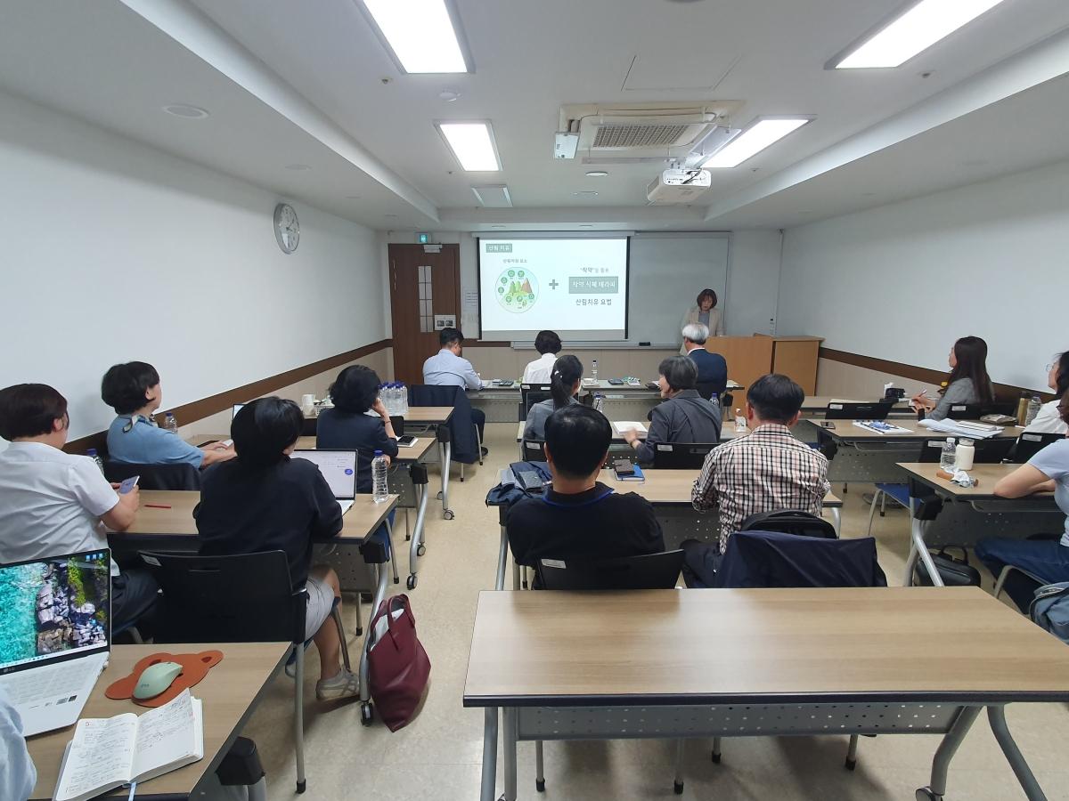 -학위논문 예비 심사 공개 발표회 모습 사진 원광디지털대학교