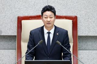(NSP NEWS Image)김진경 경기도의회 의장 “도민 삶이 의정의 기준”…3고 위기 속 ‘민생 추경’ 주문