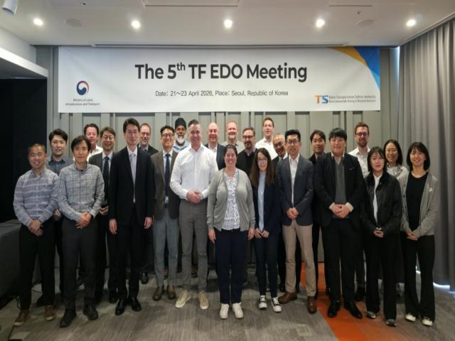 [NSP NEWS Image]한국교통안전공단 비상시 자동차 문 안열림 문제 해결 위한 회의 개최해법 논의